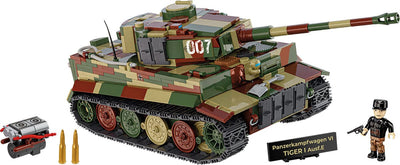 Executive Edition Panzerkampfwagen VI Tiger Ausf. E. tank brick model - COBI 2587 - 1207 bricks Tank Cobi