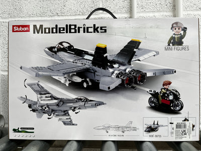 F/A - 18E 'Super Hornet' brick model plane - Sluban M38-B0928 - 682 bricks Planes SLUBAN