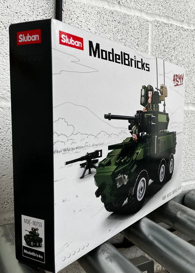 Infantry combat vehicle brick model - Sluban M38-B0753 - 382 bricks Other Military SLUBAN