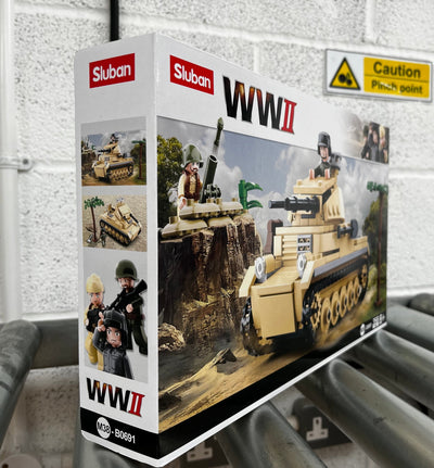 Panzer II brick tank model - Sluban M38-B0691 - 356 bricks Tank SLUBAN