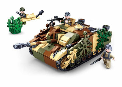 Stug Armoured Fighting vehicle brick model - Sluban M38-B0858 - 524 bricks Tank SLUBAN