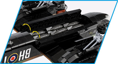 Avro Lancaster Bomber Mk. III brick plane model - COBI 5759 - 1643 bricks Planes Cobi 