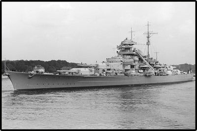 Battleship Bismarck brick model - COBI 4854 - 590 bricks Ship Cobi 