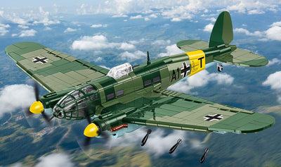 Heinkel HE 111 H-3 brick plane model - COBI 5772 - 788 bricks Planes Cobi 