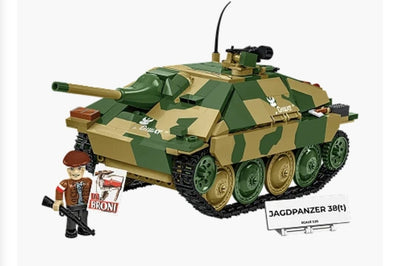 Jagdpanzer 38(t) "Chwat" brick tank model - COBI 2670 - 731 bricks Tank Cobi 
