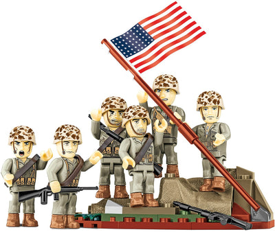 Raising the flag on Iwo Jima 6 US figures - COBI 2059 - 87 bricks Other Military Cobi 