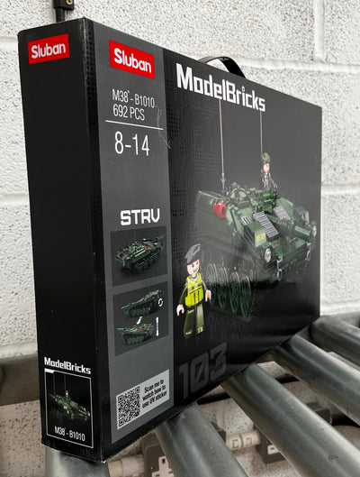 STRV103 brick tank model - Sluban M38-B1010 - 692 bricks Tank SLUBAN 