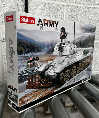 T34/85 Medium tank model - Sluban M38-B0978 - 518 bricks Tank SLUBAN 
